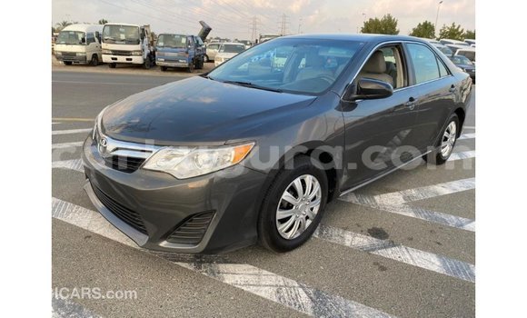 Nunua Imported Toyota Camry Nyingine Gari ndani ya Import - Dubai nchini Bujumbura Nunua Imported Toyota Camry Nyingine Gari ndani ya Import - Dubai nchini Bujumbura