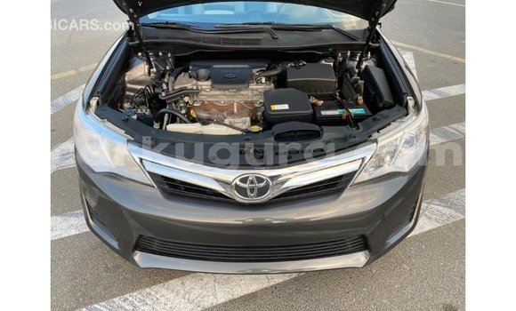 Nunua Imported Toyota Camry Nyingine Gari ndani ya Import - Dubai nchini Bujumbura Nunua Imported Toyota Camry Nyingine Gari ndani ya Import - Dubai nchini Bujumbura