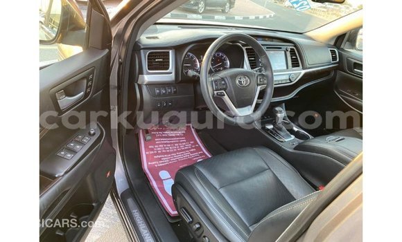 Nunua Imported Toyota Highlander Nyingine Gari ndani ya Import - Dubai nchini Bujumbura Nunua Imported Toyota Highlander Nyingine Gari ndani ya Import - Dubai nchini Bujumbura