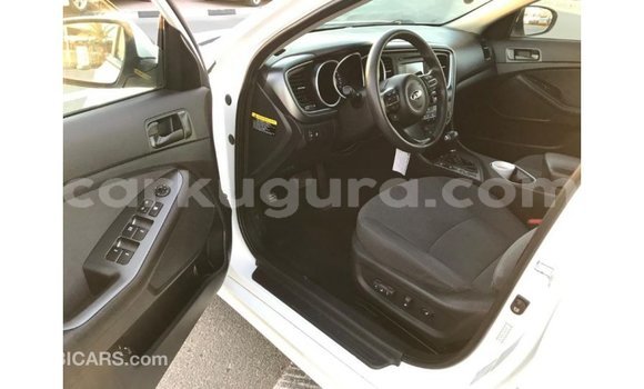 Nunua Imported Kia Optima Nyeupe Gari ndani ya Import - Dubai nchini Bujumbura Nunua Imported Kia Optima Nyeupe Gari ndani ya Import - Dubai nchini Bujumbura
