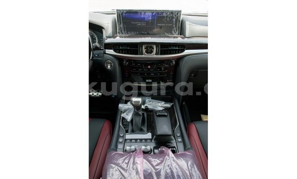 Nunua Imported Lexus LX Nyeupe Gari ndani ya Import - Dubai nchini Bujumbura Nunua Imported Lexus LX Nyeupe Gari ndani ya Import - Dubai nchini Bujumbura