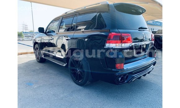 Acheter Import Voiture Toyota Land Cruiser Noir à Import - Dubai, Bujumbura Acheter Import Voiture Toyota Land Cruiser Noir à Import - Dubai, Bujumbura