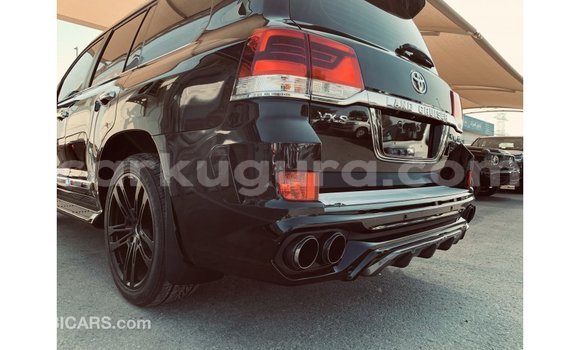 Acheter Import Voiture Toyota Land Cruiser Noir à Import - Dubai, Bujumbura Acheter Import Voiture Toyota Land Cruiser Noir à Import - Dubai, Bujumbura