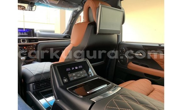 Nunua Imported Lexus LX Nyeupe Gari ndani ya Import - Dubai nchini Bujumbura Nunua Imported Lexus LX Nyeupe Gari ndani ya Import - Dubai nchini Bujumbura