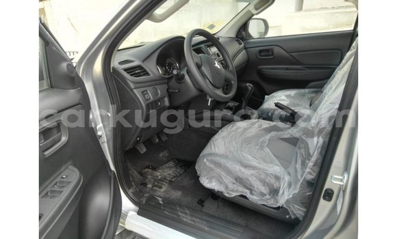 Nunua Imported Mitsubishi L200 Nyingine Gari ndani ya Import - Dubai nchini Bujumbura Nunua Imported Mitsubishi L200 Nyingine Gari ndani ya Import - Dubai nchini Bujumbura