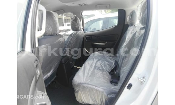 Nunua Imported Mitsubishi L200 Nyingine Gari ndani ya Import - Dubai nchini Bujumbura Nunua Imported Mitsubishi L200 Nyingine Gari ndani ya Import - Dubai nchini Bujumbura