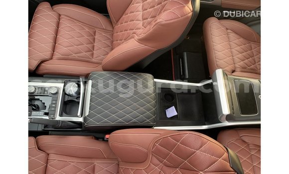 Nunua Imported Toyota Land Cruiser Nyeusi Gari ndani ya Import - Dubai nchini Bujumbura Nunua Imported Toyota Land Cruiser Nyeusi Gari ndani ya Import - Dubai nchini Bujumbura