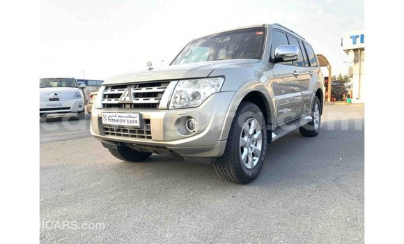 Nunua Imported Mitsubishi Pajero Nyingine Gari ndani ya Import - Dubai nchini Bujumbura Nunua Imported Mitsubishi Pajero Nyingine Gari ndani ya Import - Dubai nchini Bujumbura
