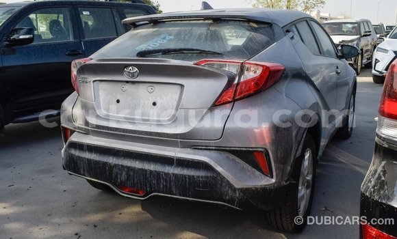 Acheter Import Voiture Toyota C-HR Autre à Import - Dubai, Bujumbura Acheter Import Voiture Toyota C-HR Autre à Import - Dubai, Bujumbura