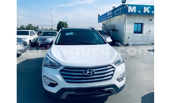 Buy Import Hyundai Santa Fe White Car in Import - Dubai in Bujumbura Buy Import Hyundai Santa Fe White Car in Import - Dubai in Bujumbura