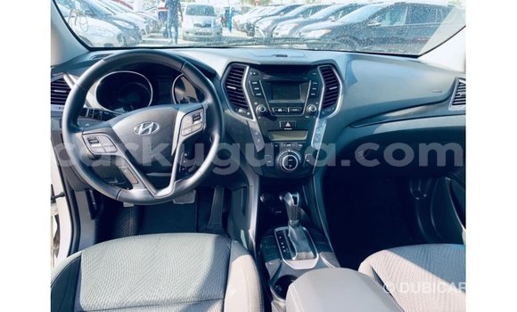 Buy Import Hyundai Santa Fe White Car in Import - Dubai in Bujumbura Buy Import Hyundai Santa Fe White Car in Import - Dubai in Bujumbura