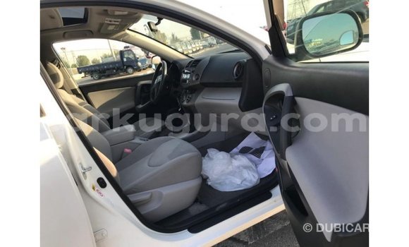 Buy Import Toyota 4Runner White Car in Import - Dubai in Bujumbura Buy Import Toyota 4Runner White Car in Import - Dubai in Bujumbura