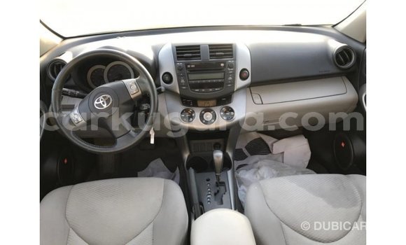 Buy Import Toyota 4Runner White Car in Import - Dubai in Bujumbura Buy Import Toyota 4Runner White Car in Import - Dubai in Bujumbura
