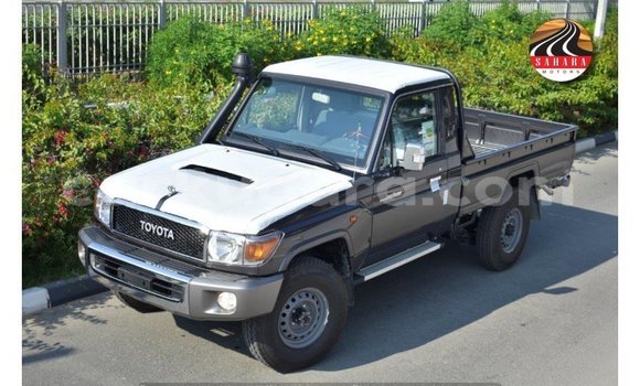 Buy Import Toyota Land Cruiser Other Car in Import - Dubai in Bujumbura Buy Import Toyota Land Cruiser Other Car in Import - Dubai in Bujumbura