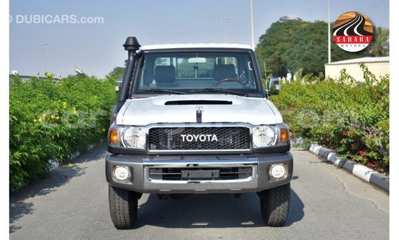Buy Import Toyota Land Cruiser Other Car in Import - Dubai in Bujumbura Buy Import Toyota Land Cruiser Other Car in Import - Dubai in Bujumbura