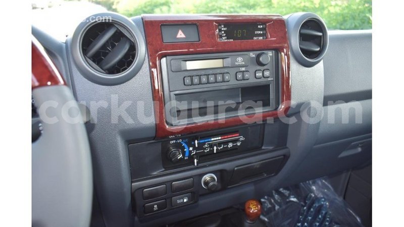 Big with watermark toyota land cruiser bujumbura import dubai 3568