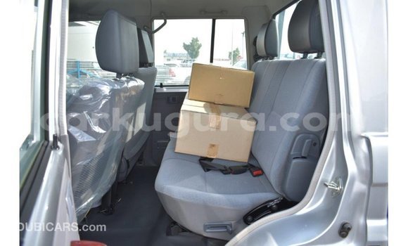Buy Import Toyota Land Cruiser Other Car in Import - Dubai in Bujumbura Buy Import Toyota Land Cruiser Other Car in Import - Dubai in Bujumbura