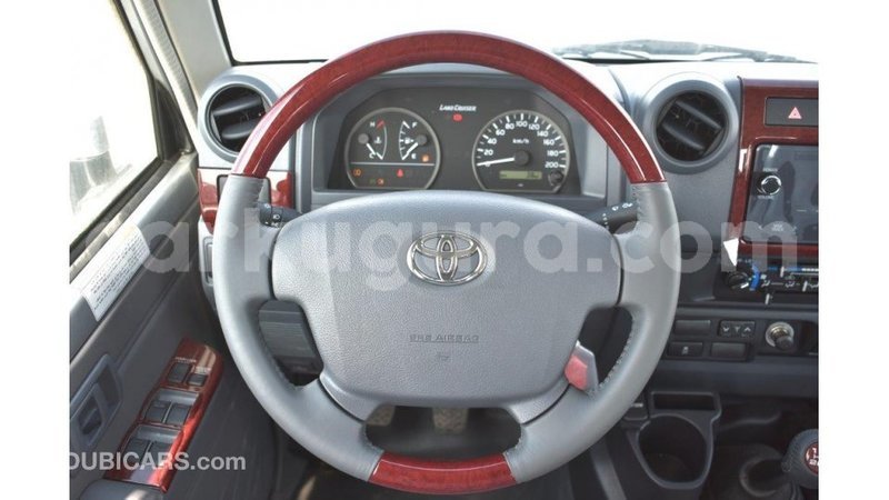 Big with watermark toyota land cruiser bujumbura import dubai 3574