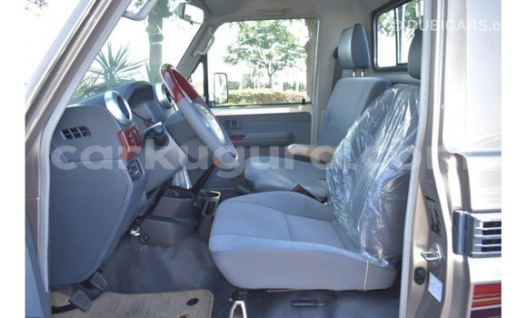 Acheter Import Voiture Toyota Land Cruiser Autre à Import - Dubai, Bujumbura Acheter Import Voiture Toyota Land Cruiser Autre à Import - Dubai, Bujumbura
