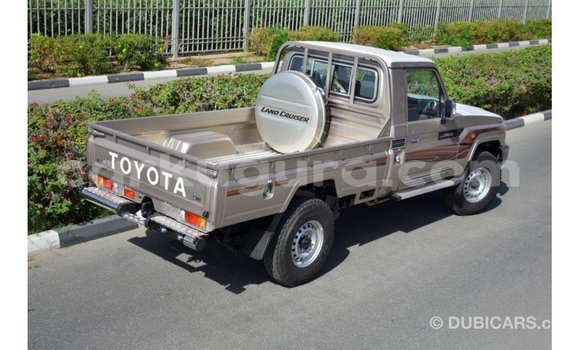 Acheter Import Voiture Toyota Land Cruiser Autre à Import - Dubai, Bujumbura Acheter Import Voiture Toyota Land Cruiser Autre à Import - Dubai, Bujumbura