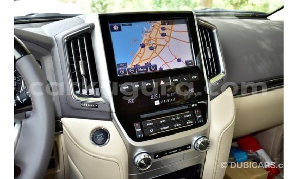 Buy Import Toyota Land Cruiser White Car in Import - Dubai in Bujumbura Buy Import Toyota Land Cruiser White Car in Import - Dubai in Bujumbura