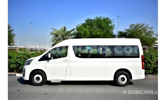 Buy Import Toyota Hiace White Car in Import - Dubai in Bujumbura Buy Import Toyota Hiace White Car in Import - Dubai in Bujumbura
