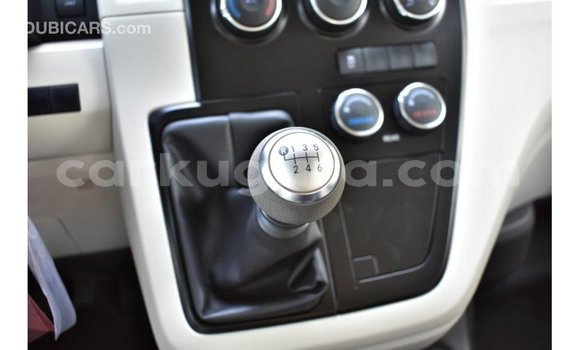 Buy Import Toyota Hiace White Car in Import - Dubai in Bujumbura Buy Import Toyota Hiace White Car in Import - Dubai in Bujumbura