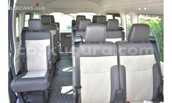 Buy Import Toyota Hiace White Car in Import - Dubai in Bujumbura Buy Import Toyota Hiace White Car in Import - Dubai in Bujumbura