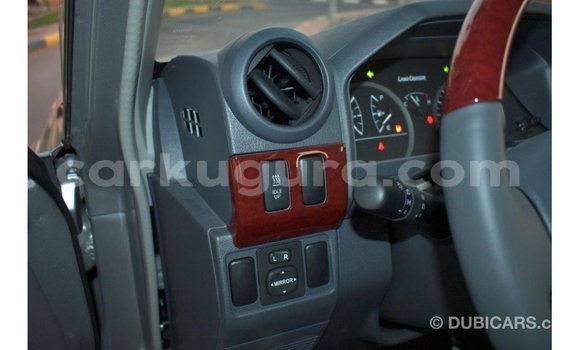 Buy Import Toyota Land Cruiser Other Car in Import - Dubai in Bujumbura Buy Import Toyota Land Cruiser Other Car in Import - Dubai in Bujumbura