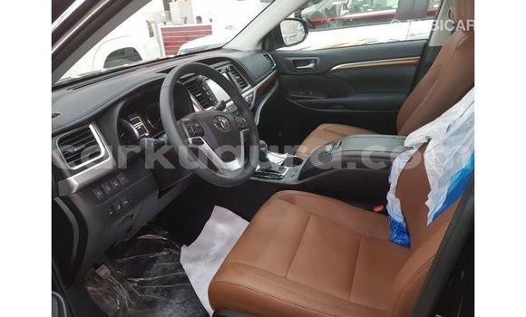 Buy Import Toyota Highlander Black Car in Import - Dubai in Bujumbura Buy Import Toyota Highlander Black Car in Import - Dubai in Bujumbura