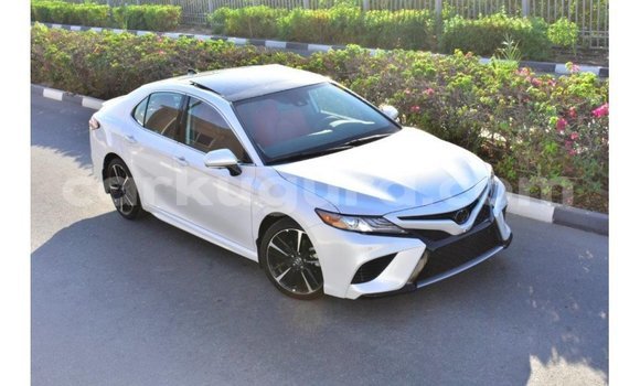 Buy Import Toyota Camry White Car in Import - Dubai in Bujumbura Buy Import Toyota Camry White Car in Import - Dubai in Bujumbura