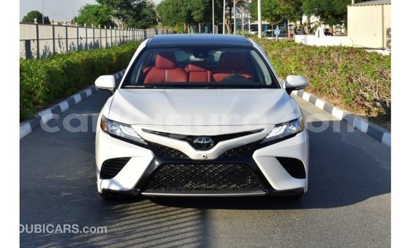 Buy Import Toyota Camry White Car in Import - Dubai in Bujumbura Buy Import Toyota Camry White Car in Import - Dubai in Bujumbura