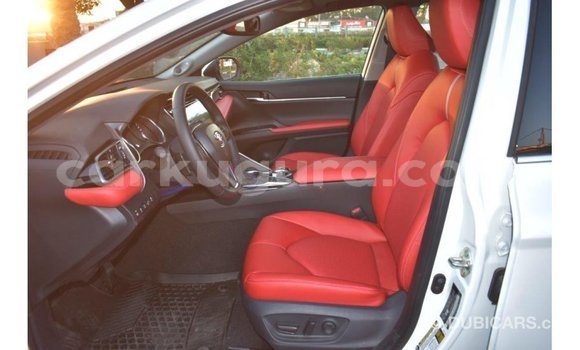 Buy Import Toyota Camry White Car in Import - Dubai in Bujumbura Buy Import Toyota Camry White Car in Import - Dubai in Bujumbura