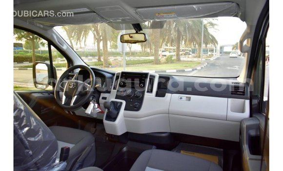 Buy Import Toyota Hiace White Car in Import - Dubai in Bujumbura Buy Import Toyota Hiace White Car in Import - Dubai in Bujumbura