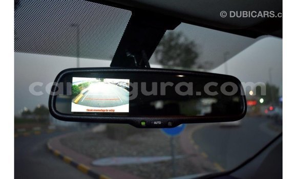 Buy Import Toyota Hiace White Car in Import - Dubai in Bujumbura Buy Import Toyota Hiace White Car in Import - Dubai in Bujumbura