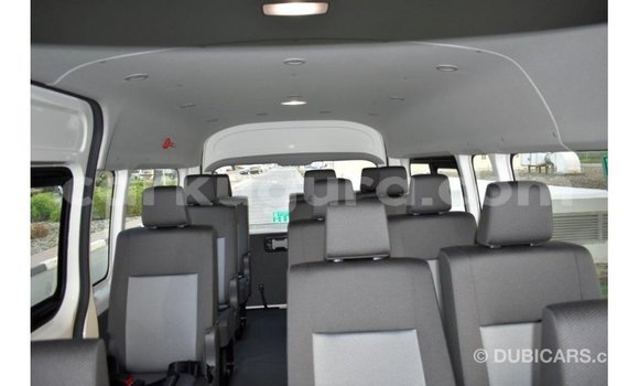 Buy Import Toyota Hiace White Car in Import - Dubai in Bujumbura Buy Import Toyota Hiace White Car in Import - Dubai in Bujumbura
