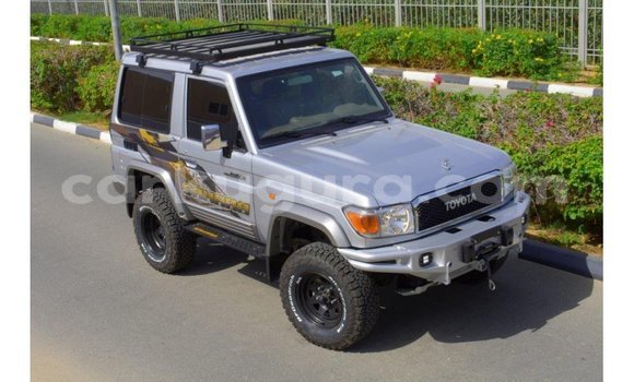 Buy Import Toyota Land Cruiser Other Car in Import - Dubai in Bujumbura Buy Import Toyota Land Cruiser Other Car in Import - Dubai in Bujumbura