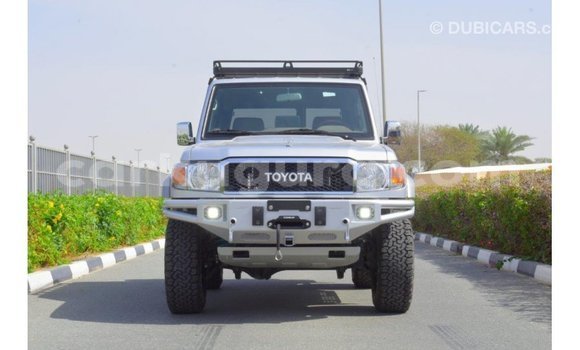 Buy Import Toyota Land Cruiser Other Car in Import - Dubai in Bujumbura Buy Import Toyota Land Cruiser Other Car in Import - Dubai in Bujumbura