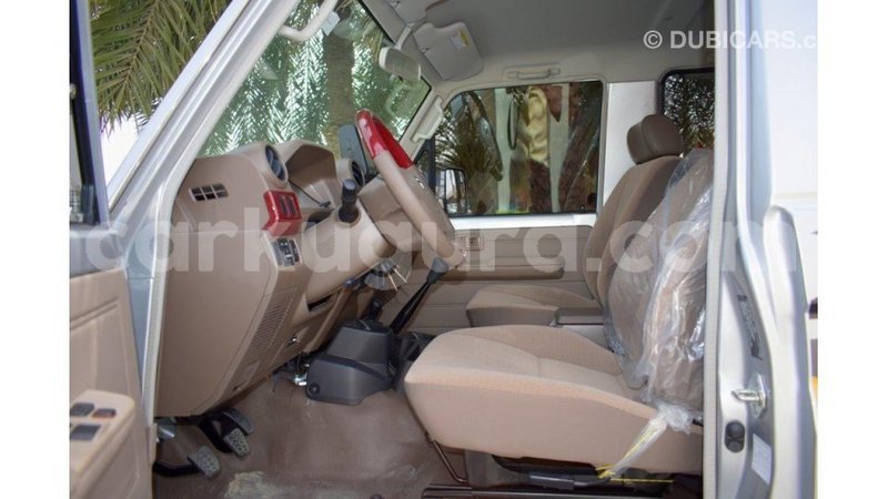 Big with watermark toyota land cruiser bujumbura import dubai 3587