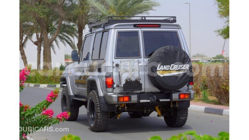 Big with watermark toyota land cruiser bujumbura import dubai 3587