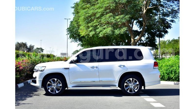 Big with watermark toyota land cruiser bujumbura import dubai 3598