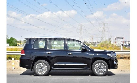 Buy Import Toyota Land Cruiser Black Car in Import - Dubai in Bujumbura Buy Import Toyota Land Cruiser Black Car in Import - Dubai in Bujumbura