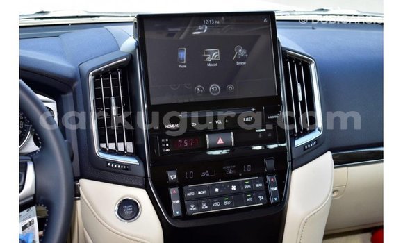 Buy Import Toyota Land Cruiser Black Car in Import - Dubai in Bujumbura Buy Import Toyota Land Cruiser Black Car in Import - Dubai in Bujumbura