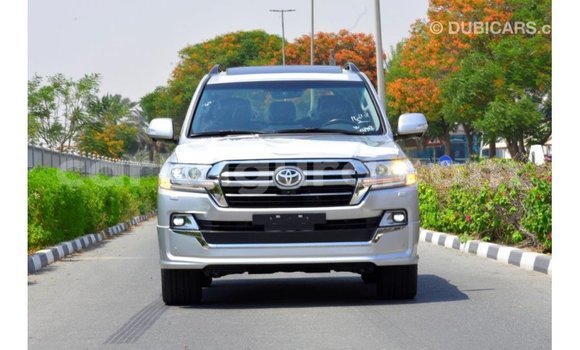 Buy Import Toyota Land Cruiser Other Car in Import - Dubai in Bujumbura Buy Import Toyota Land Cruiser Other Car in Import - Dubai in Bujumbura