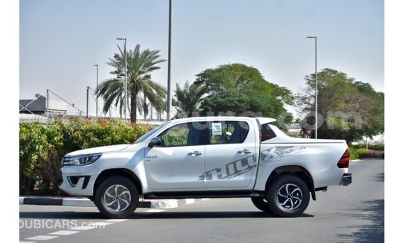 Buy Import Toyota Hilux White Car in Import - Dubai in Bujumbura Buy Import Toyota Hilux White Car in Import - Dubai in Bujumbura