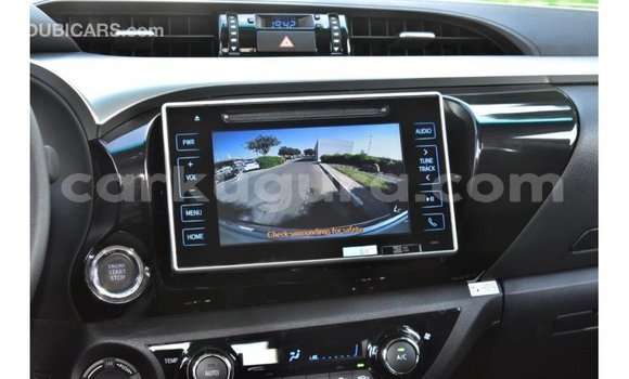 Buy Import Toyota Hilux White Car in Import - Dubai in Bujumbura Buy Import Toyota Hilux White Car in Import - Dubai in Bujumbura