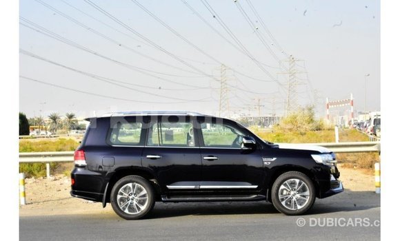 Buy Import Toyota Land Cruiser Black Car in Import - Dubai in Bujumbura Buy Import Toyota Land Cruiser Black Car in Import - Dubai in Bujumbura