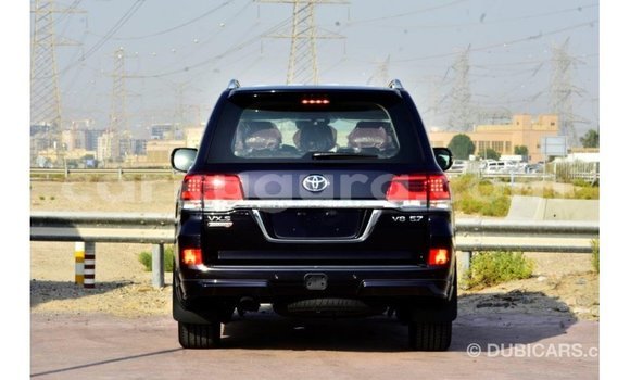 Buy Import Toyota Land Cruiser Black Car in Import - Dubai in Bujumbura Buy Import Toyota Land Cruiser Black Car in Import - Dubai in Bujumbura
