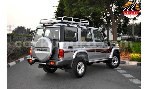Buy Import Toyota Land Cruiser Other Car in Import - Dubai in Bujumbura Buy Import Toyota Land Cruiser Other Car in Import - Dubai in Bujumbura