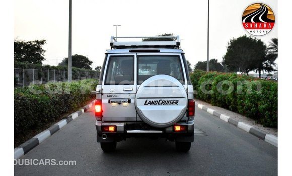 Buy Import Toyota Land Cruiser Other Car in Import - Dubai in Bujumbura Buy Import Toyota Land Cruiser Other Car in Import - Dubai in Bujumbura